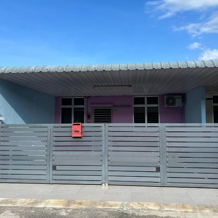 Free Wifi Adman Homestay Alor Setar Kampong Selarong Batang Exterior photo