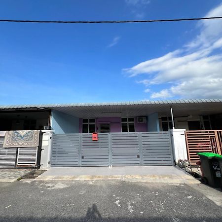 Free Wifi Adman Homestay Alor Setar Kampong Selarong Batang Exterior photo